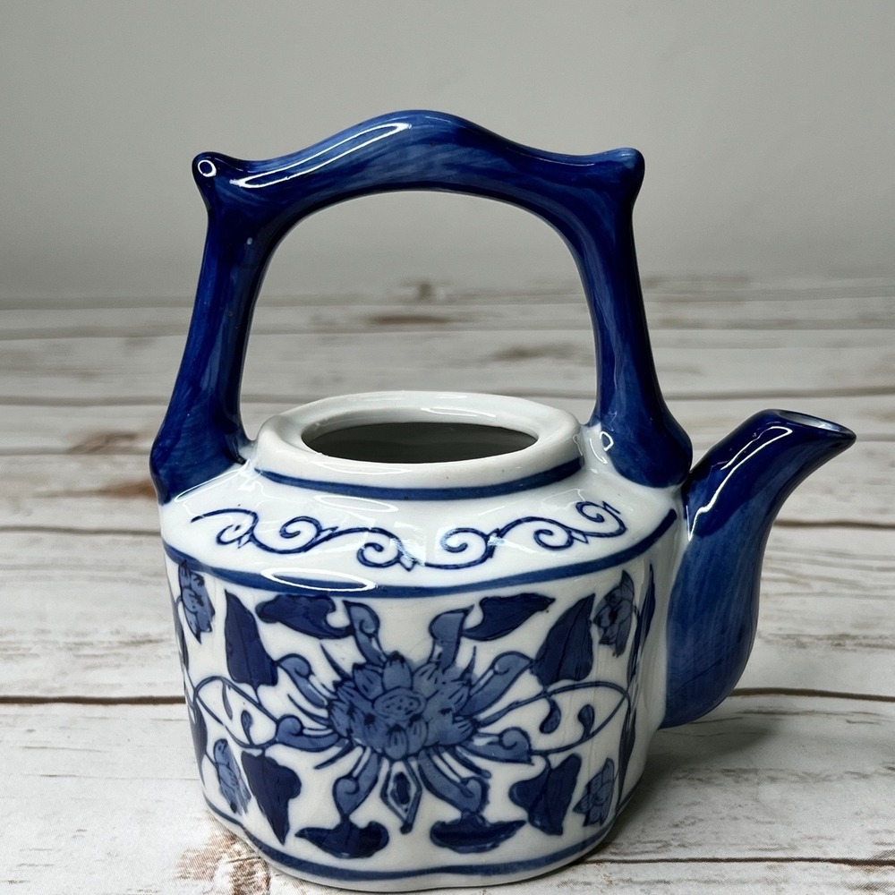 Vintage Miniature Teapot Blue White Chinoiserie Floral Decorative ( no lid) 5.5"